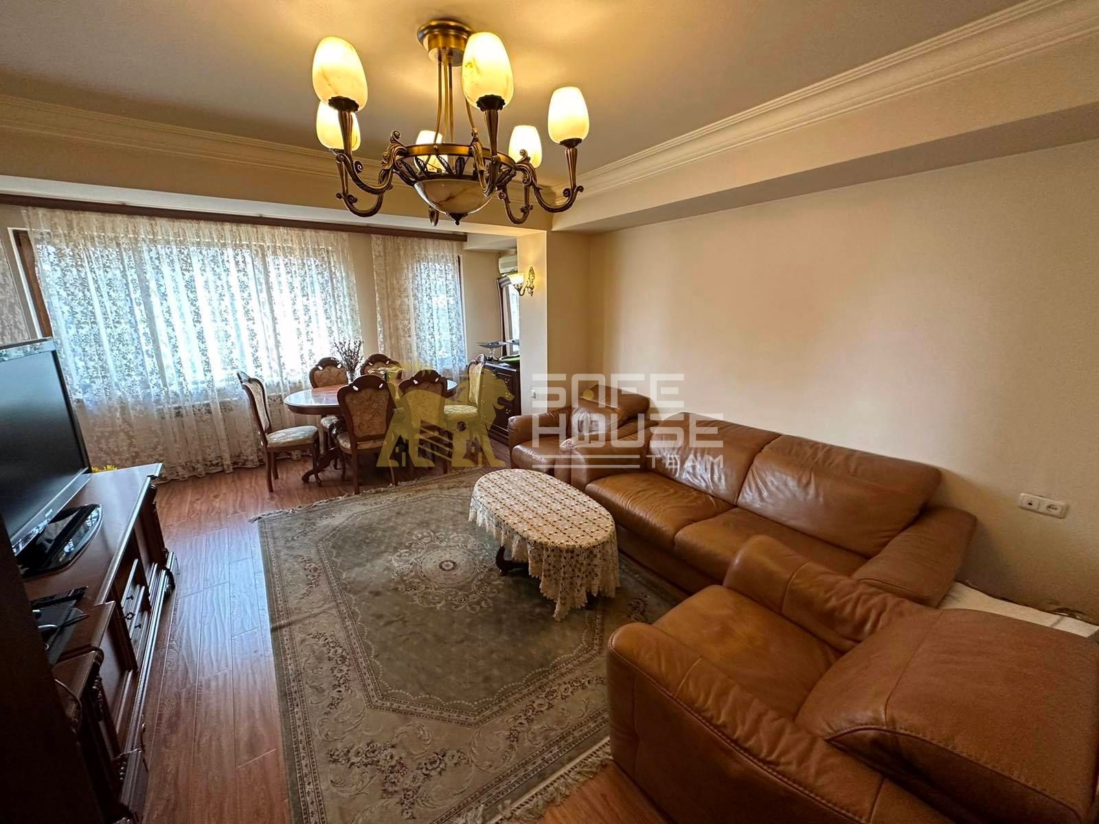 Վաճառքի 3 սենյականոց բնակարան