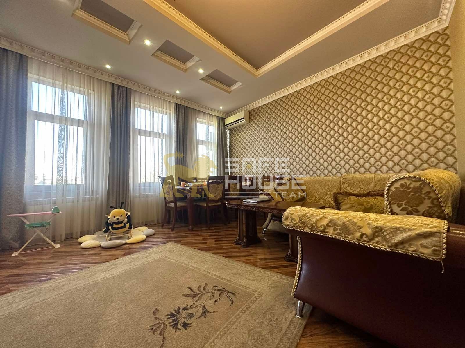 Վաճառքի 3 սենյականոց բնակարան