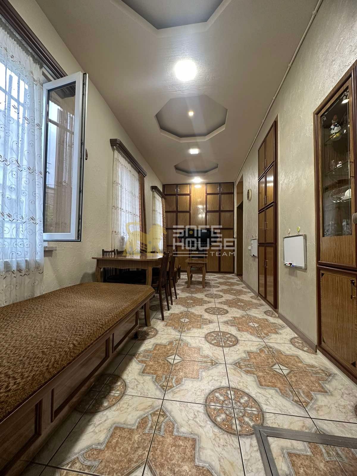Վաճառքի 3 սենյականոց բնակարան