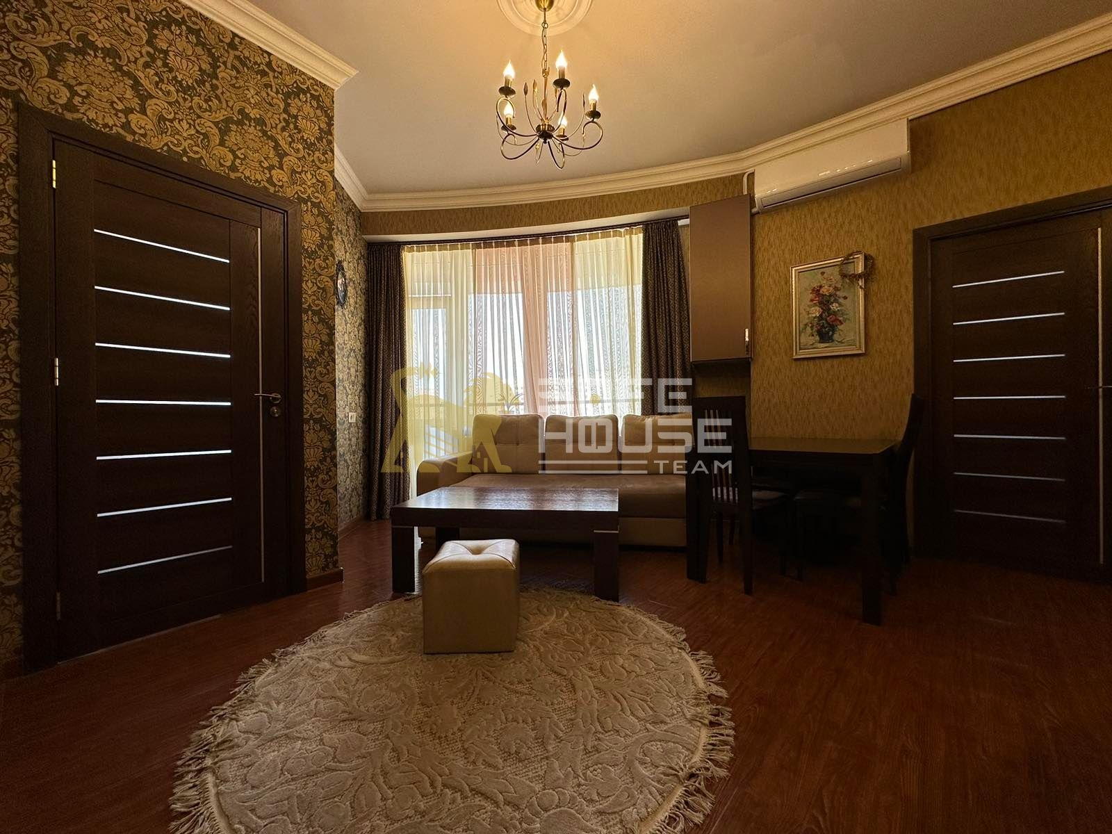 Վաճառքի 3 սենյականոց բնակարան