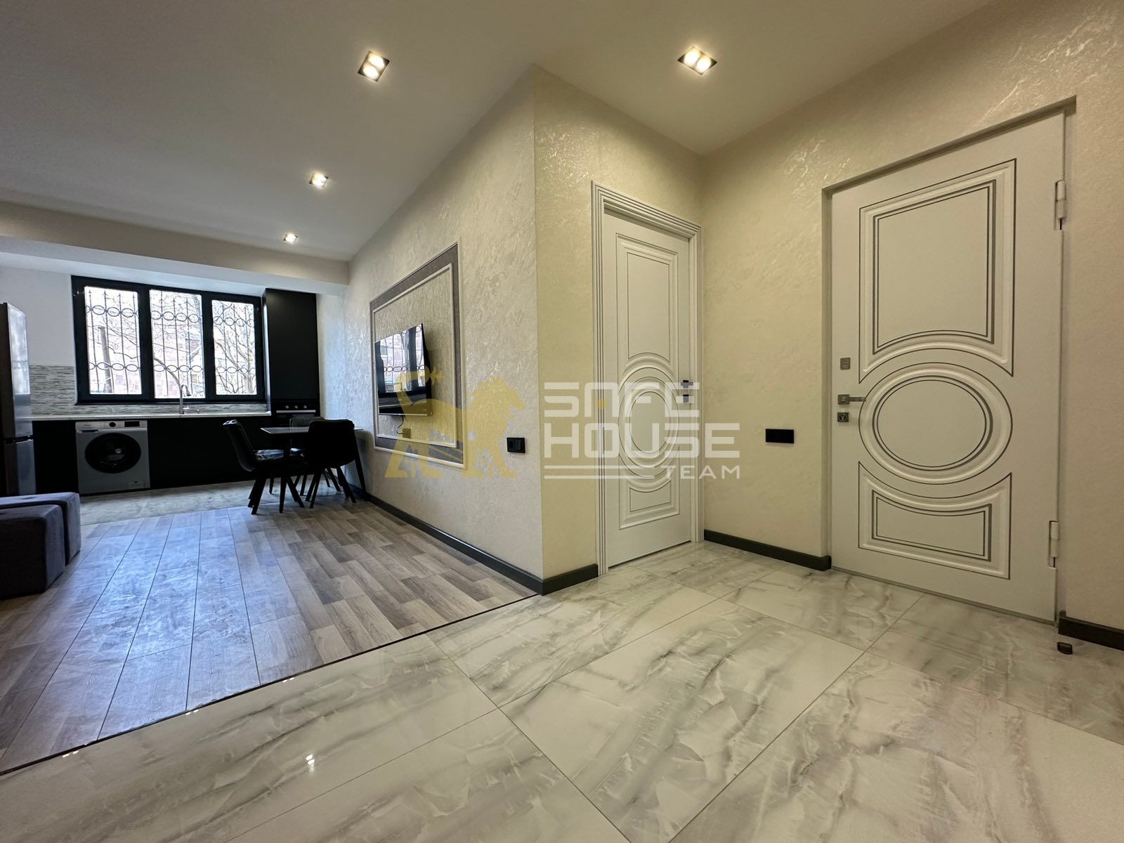 Վաճառքի 2 սենյականոց բնակարան 