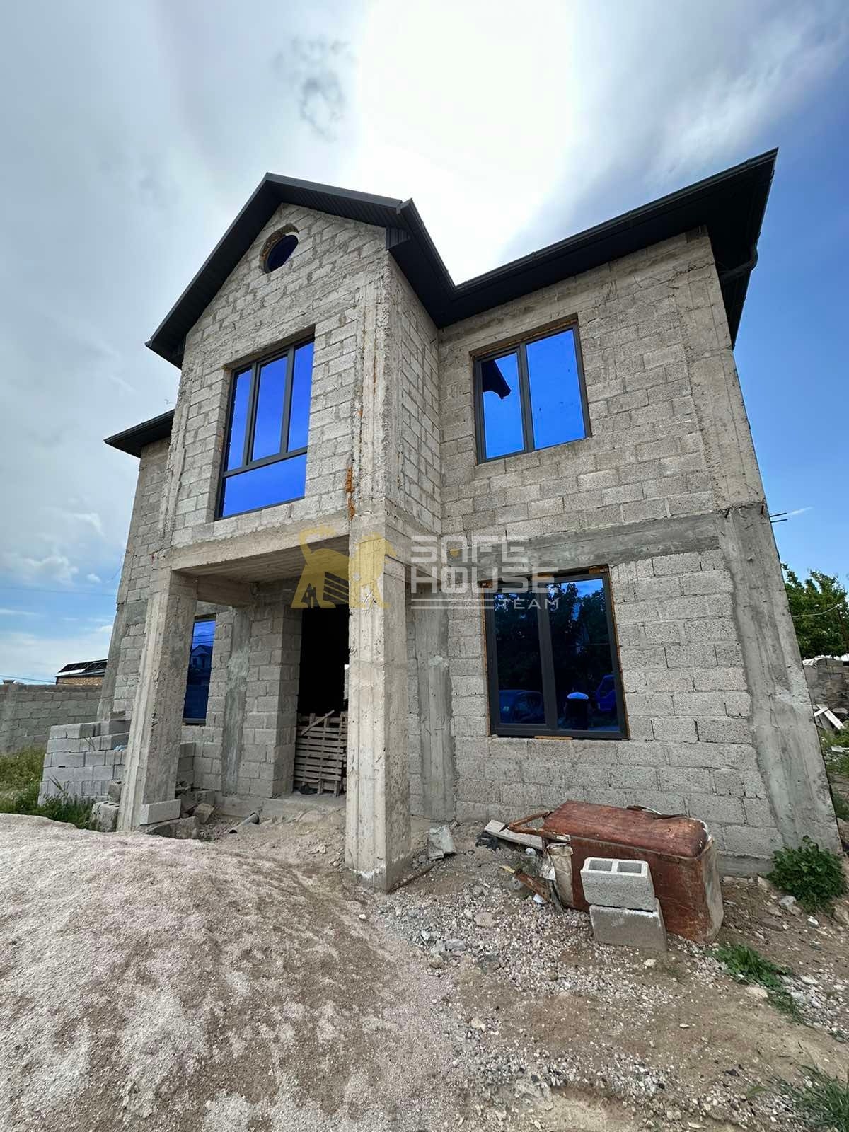 Վաճառքի սեփական տուն 