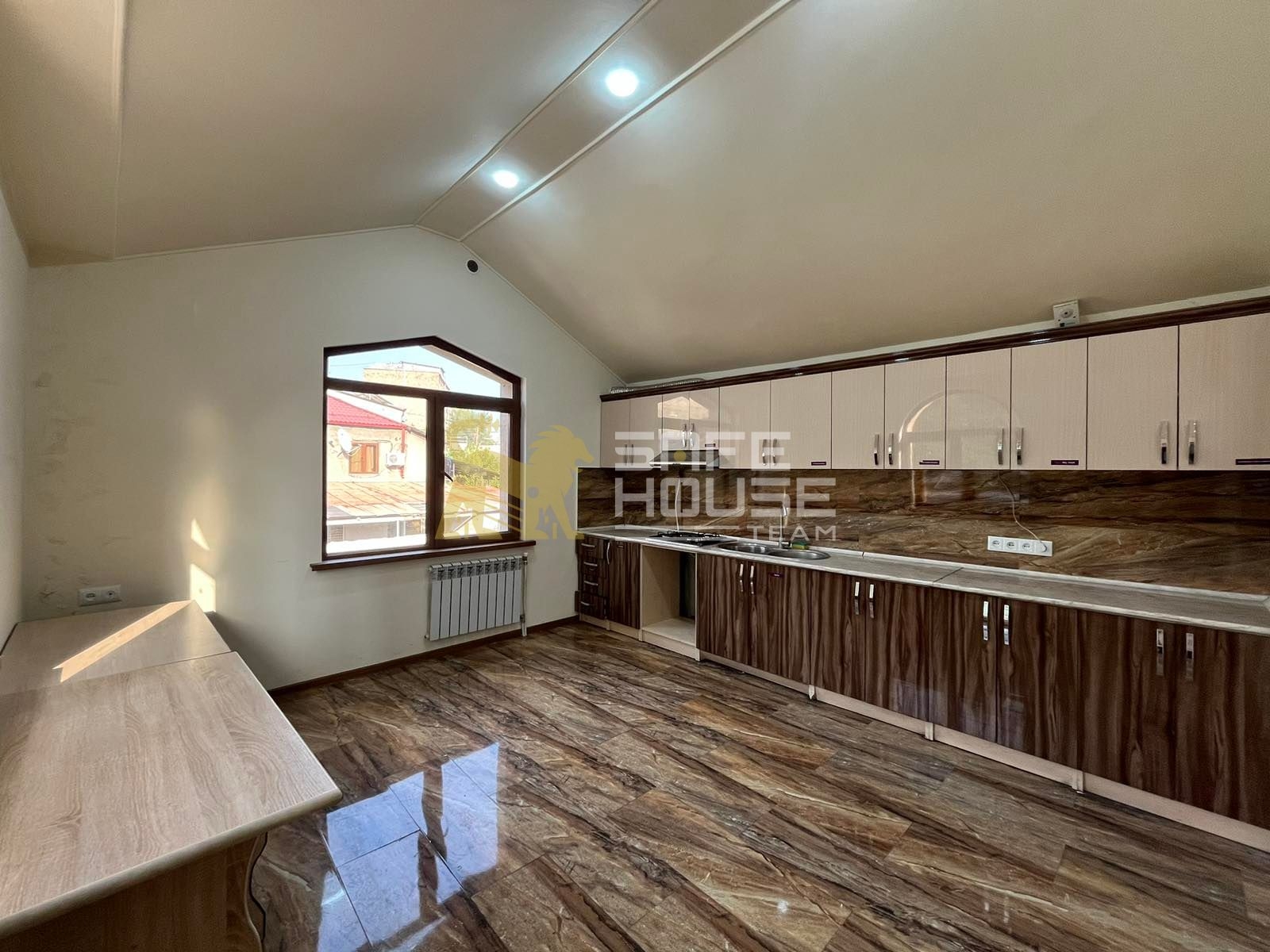 Վարձակալության կոմերցիոն տարածք