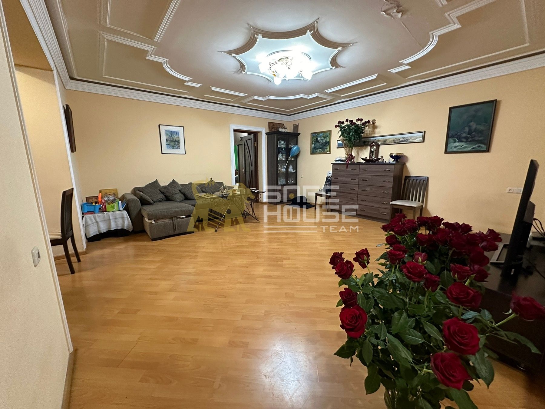 Վաճառքի 3 սենյականոց բնակարան