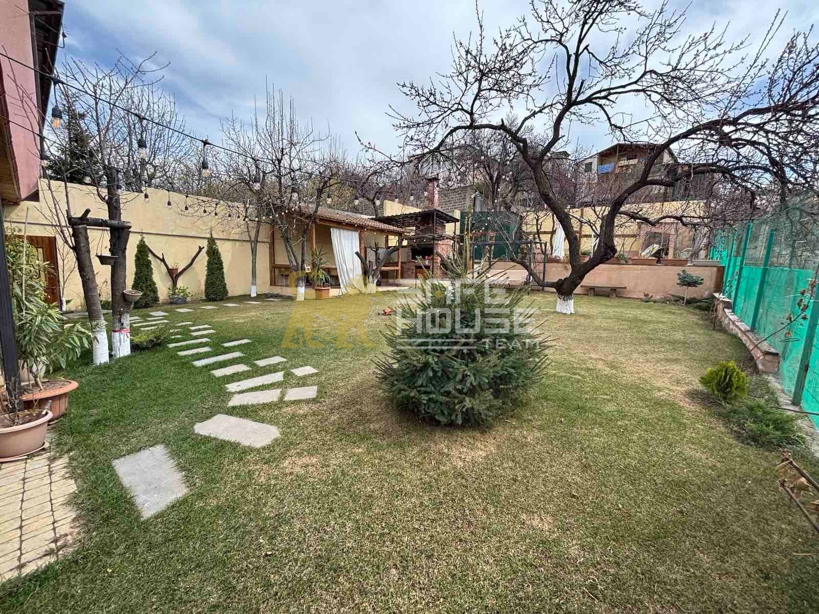 Վաճառքի ամառանոց