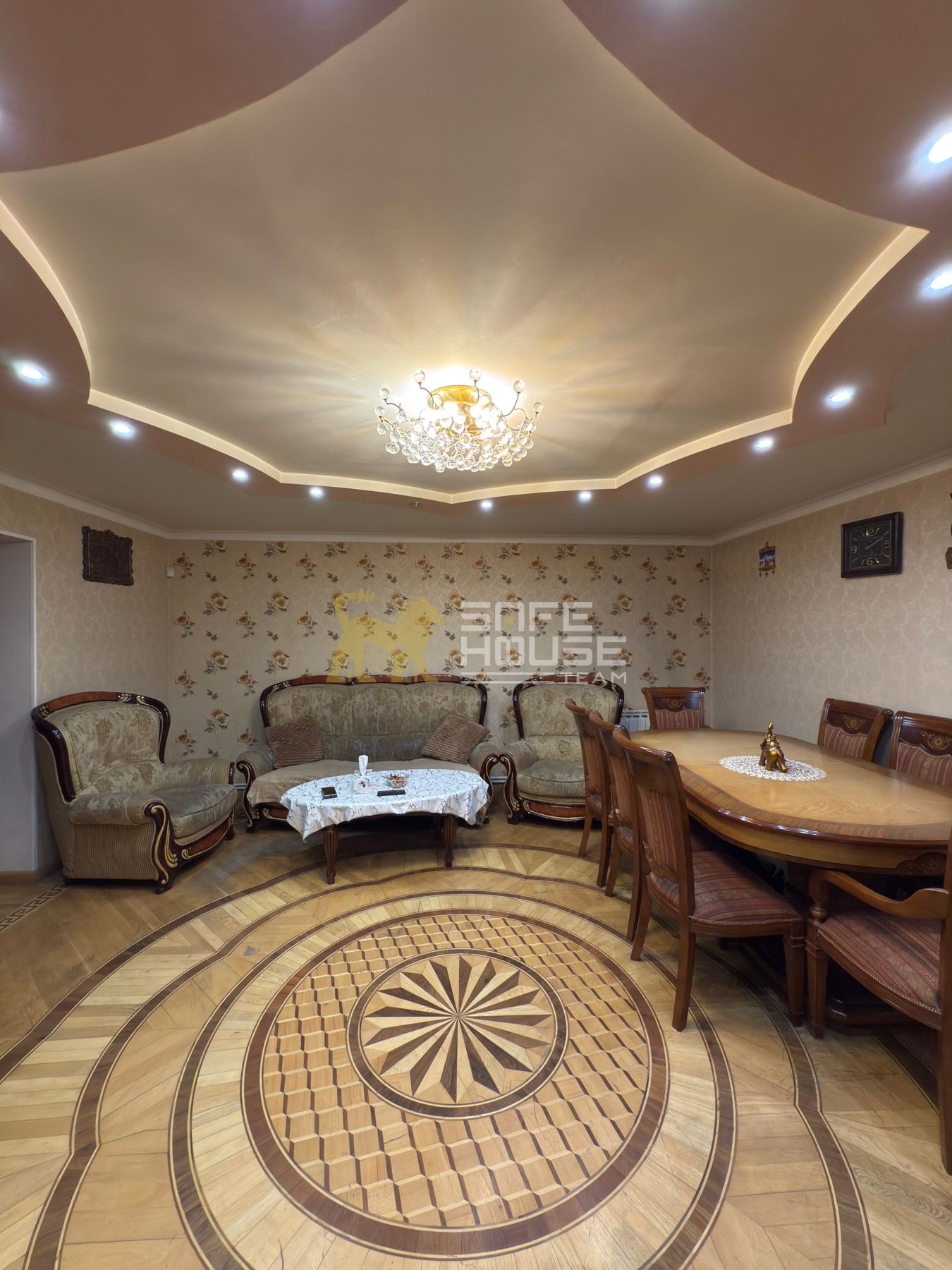 Վաճառքի 3 սենյականոց բնակարան 