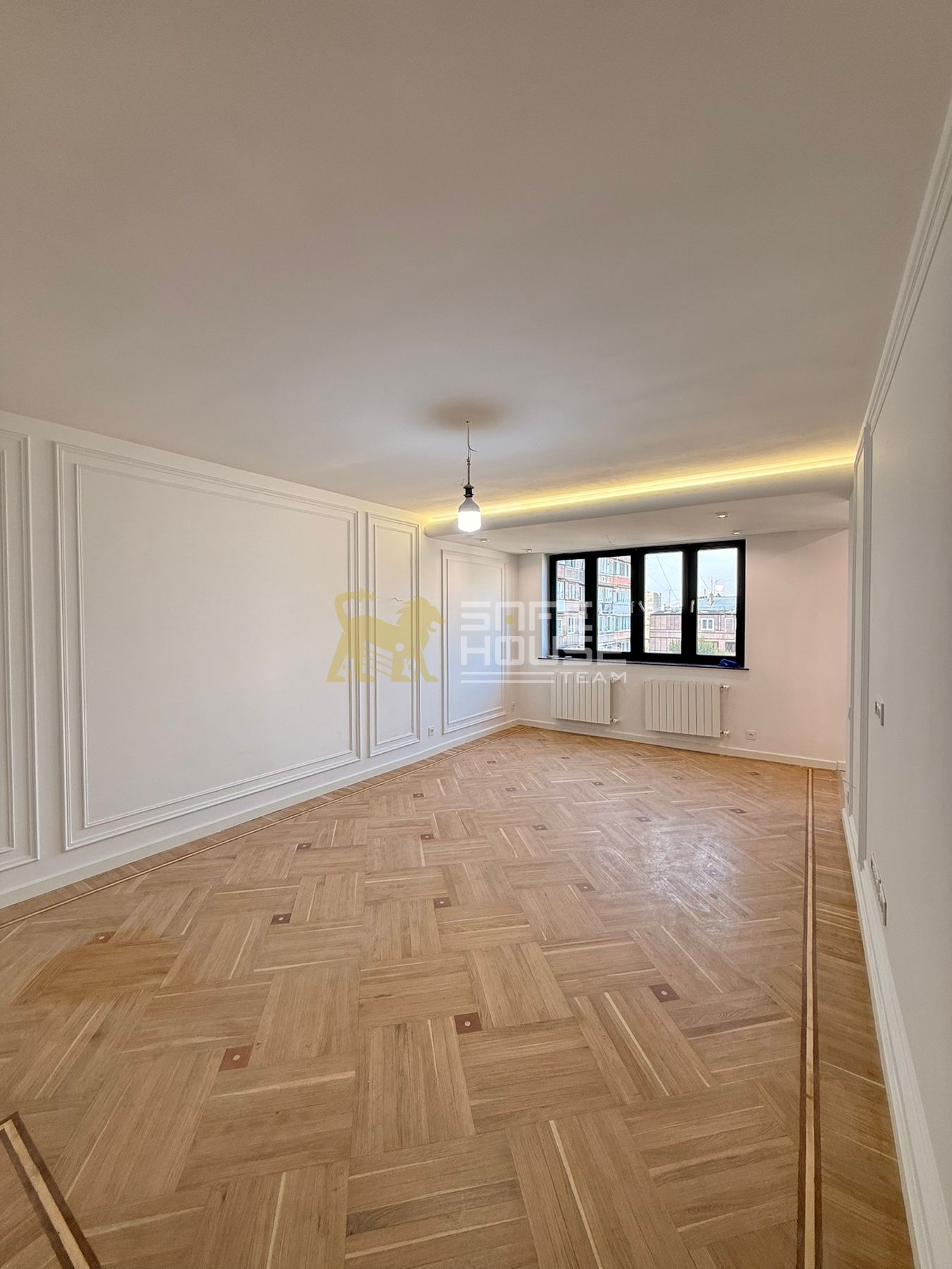 Վաճառքի 3 սենյականոց բնակարան 