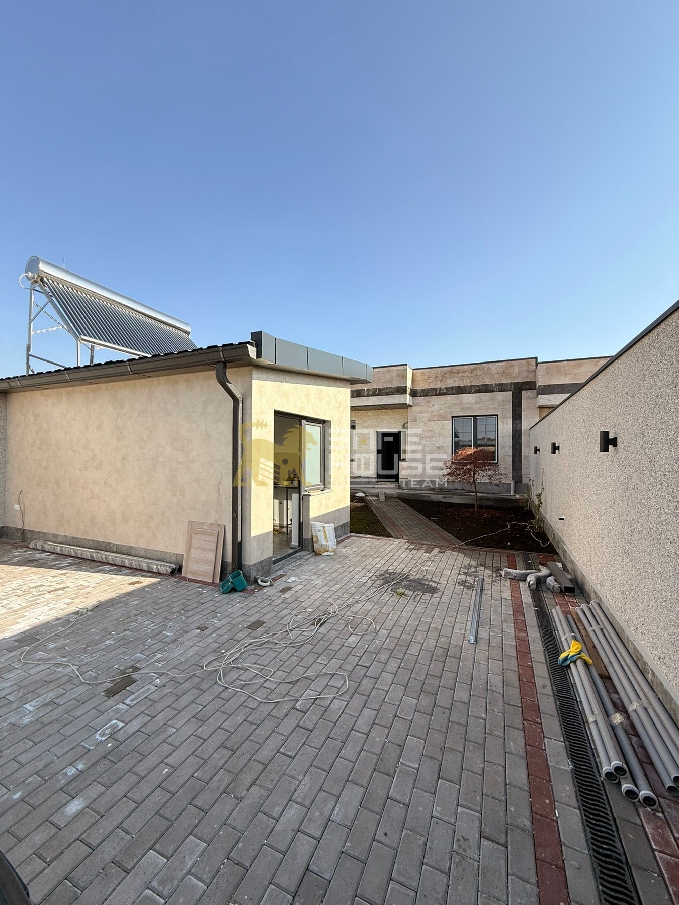 Վաճառքի  Townhouse