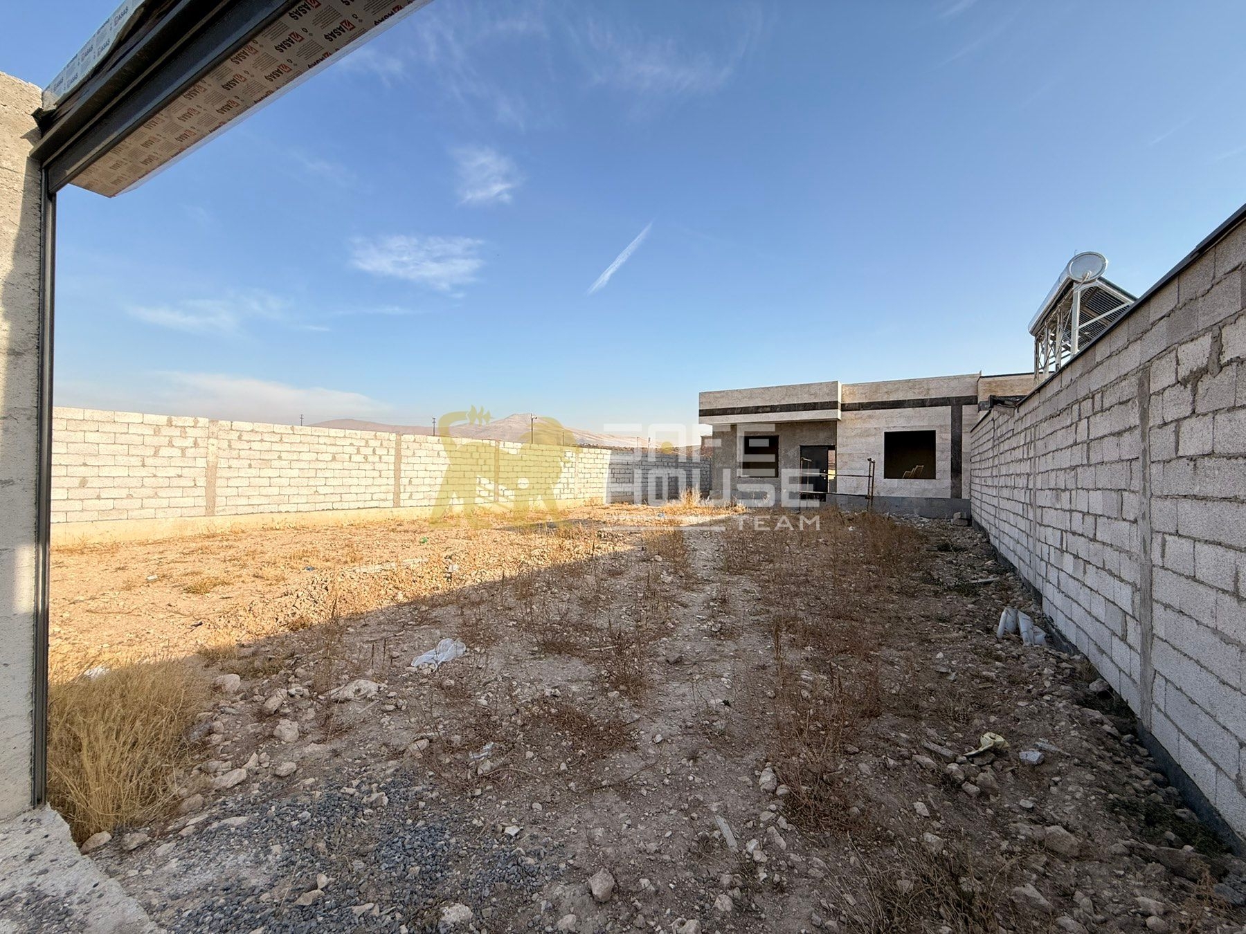 Վաճառքի  Townhouse