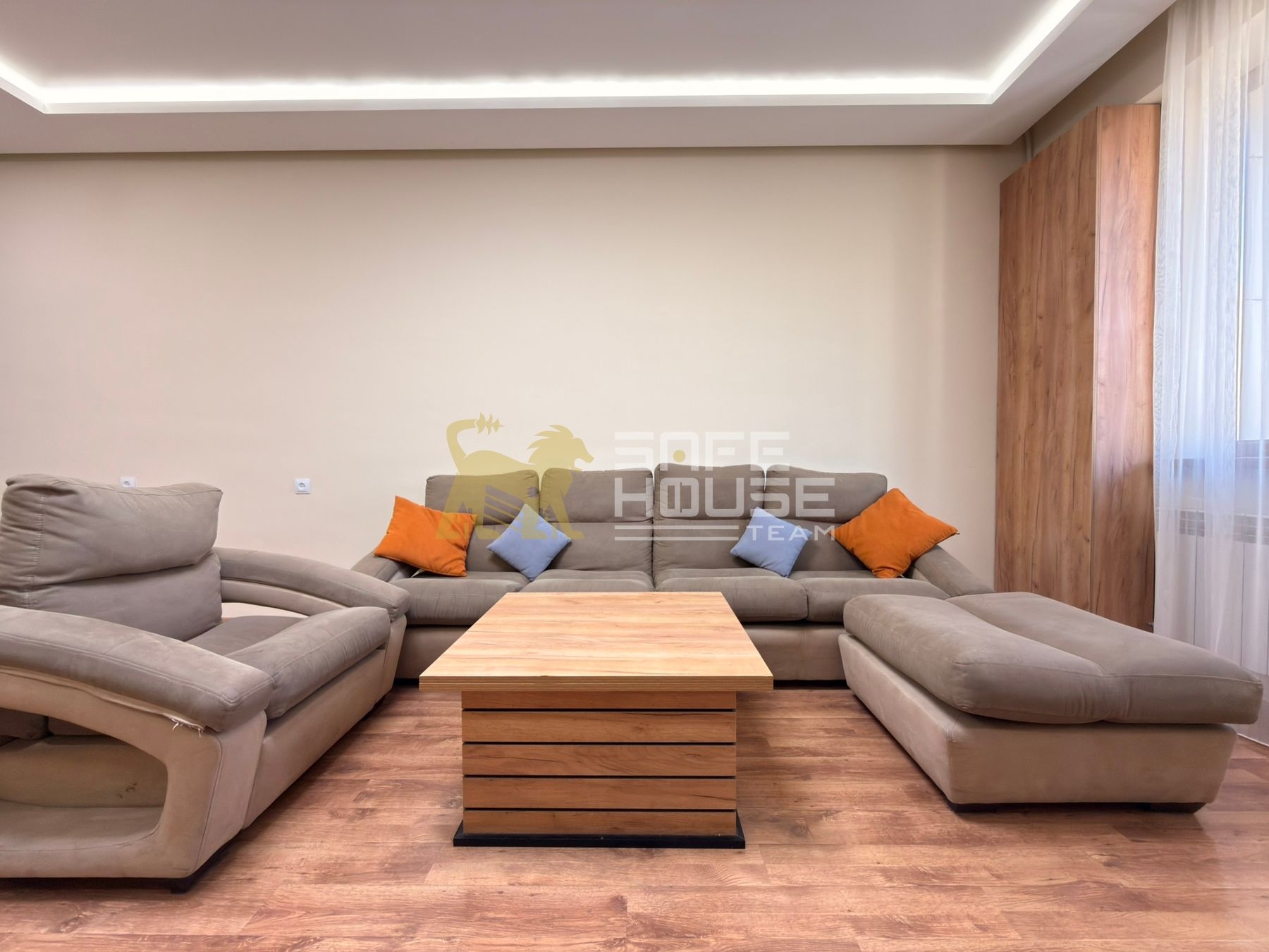 Վարձակալության 3 Սենյականոց Բնակարան,  Վերանորոգված, Կահավորված, Արևկող։