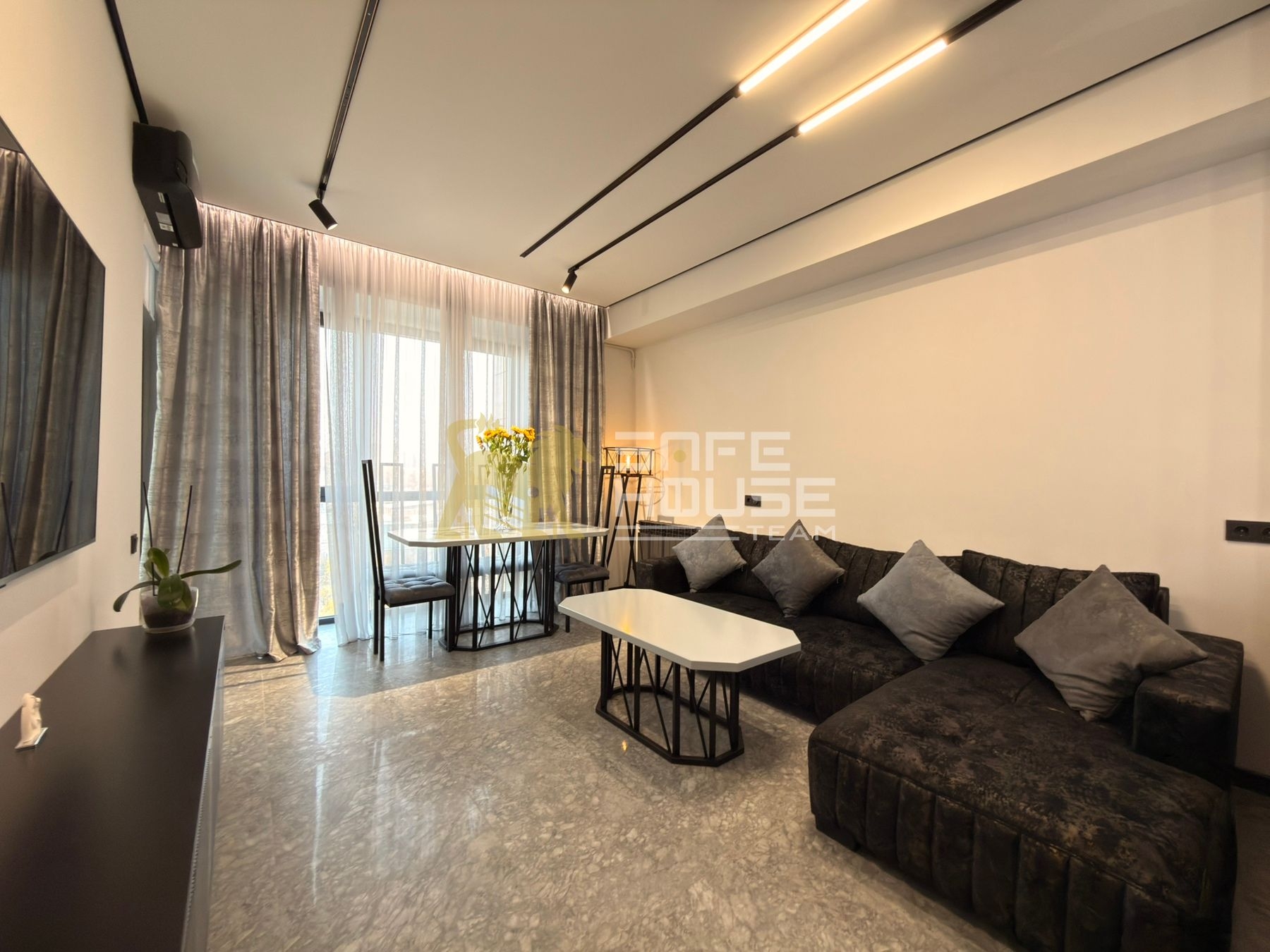 Վաճառքի 2 սենյականոց բնակարան