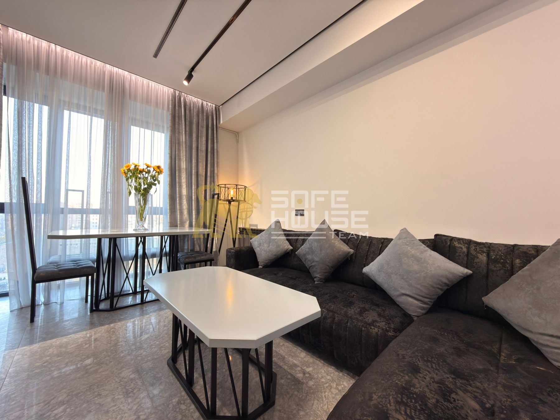 Վաճառքի 2 սենյականոց բնակարան