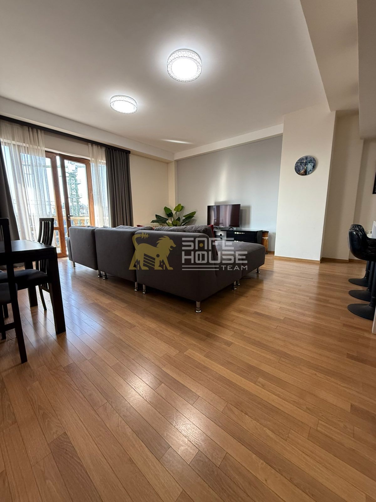 Վարձակալության 3 սենյականոց բնակարան