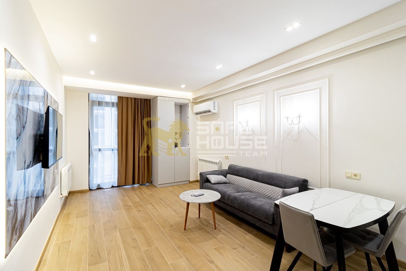 Վաճառքի 2 սենյականոց բնակարան 