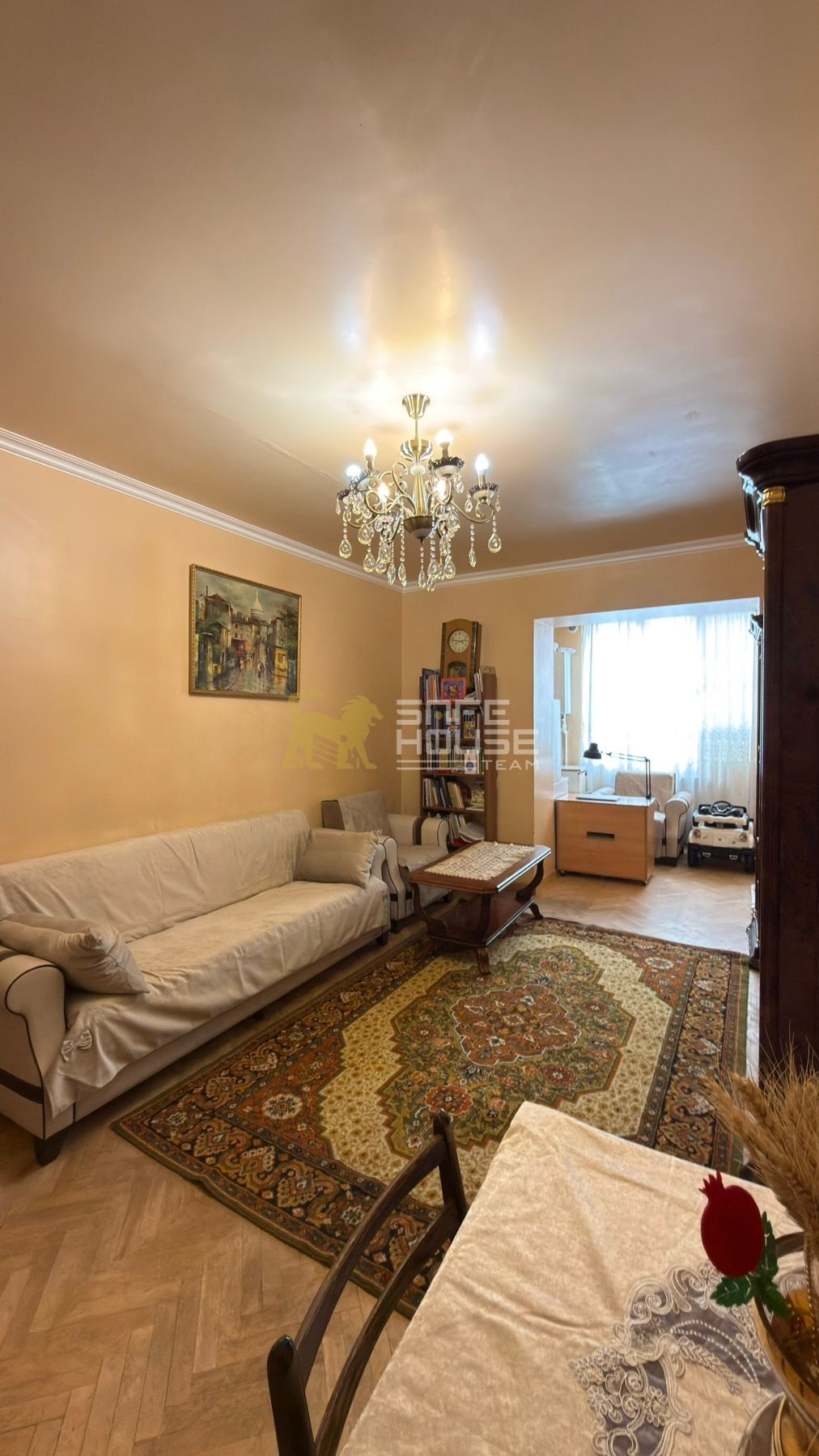 Վաճառքի 3 սենյականոց բնակարան 