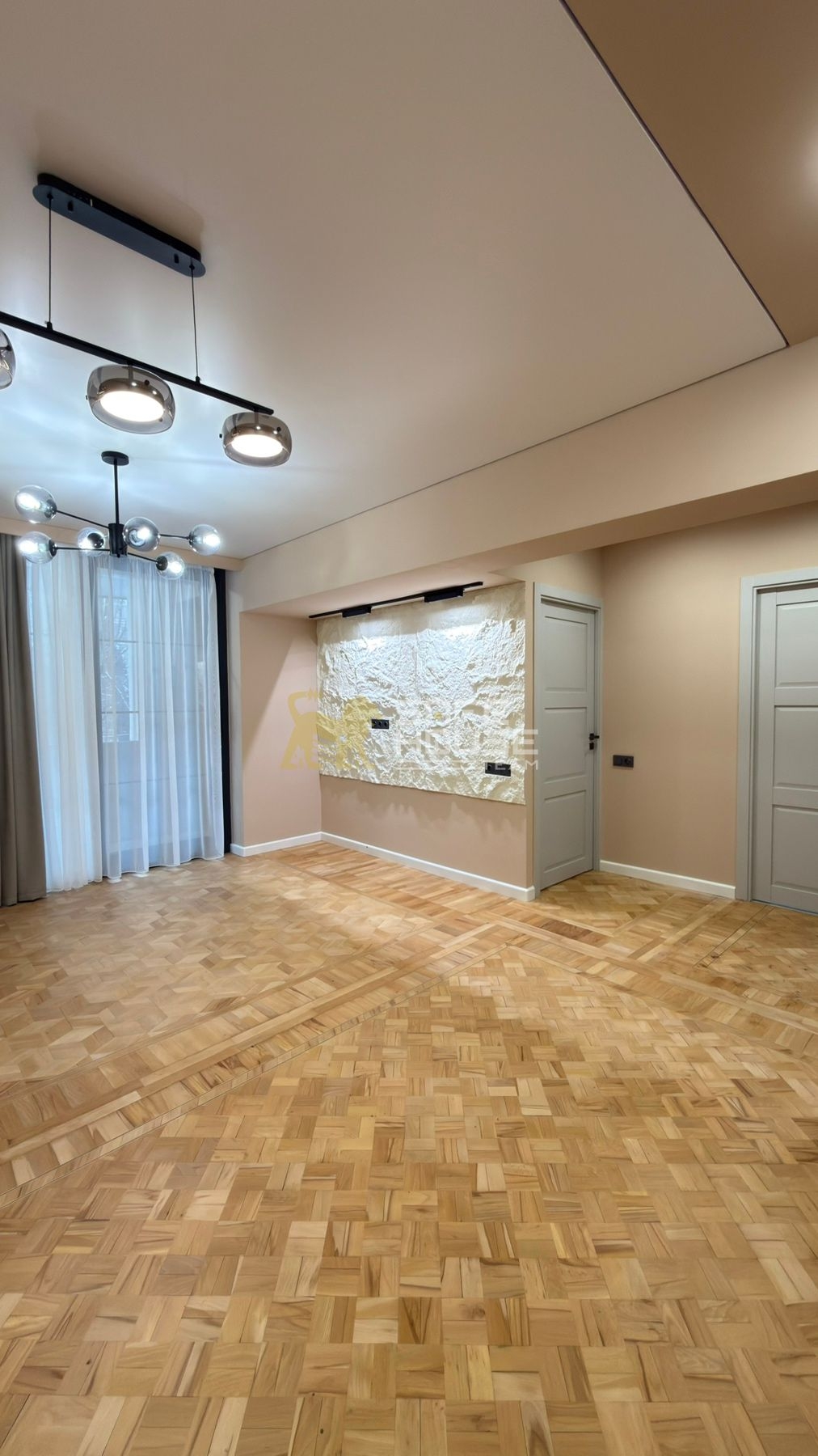 Վաճառքի 2 սենյականոց բնակարան 