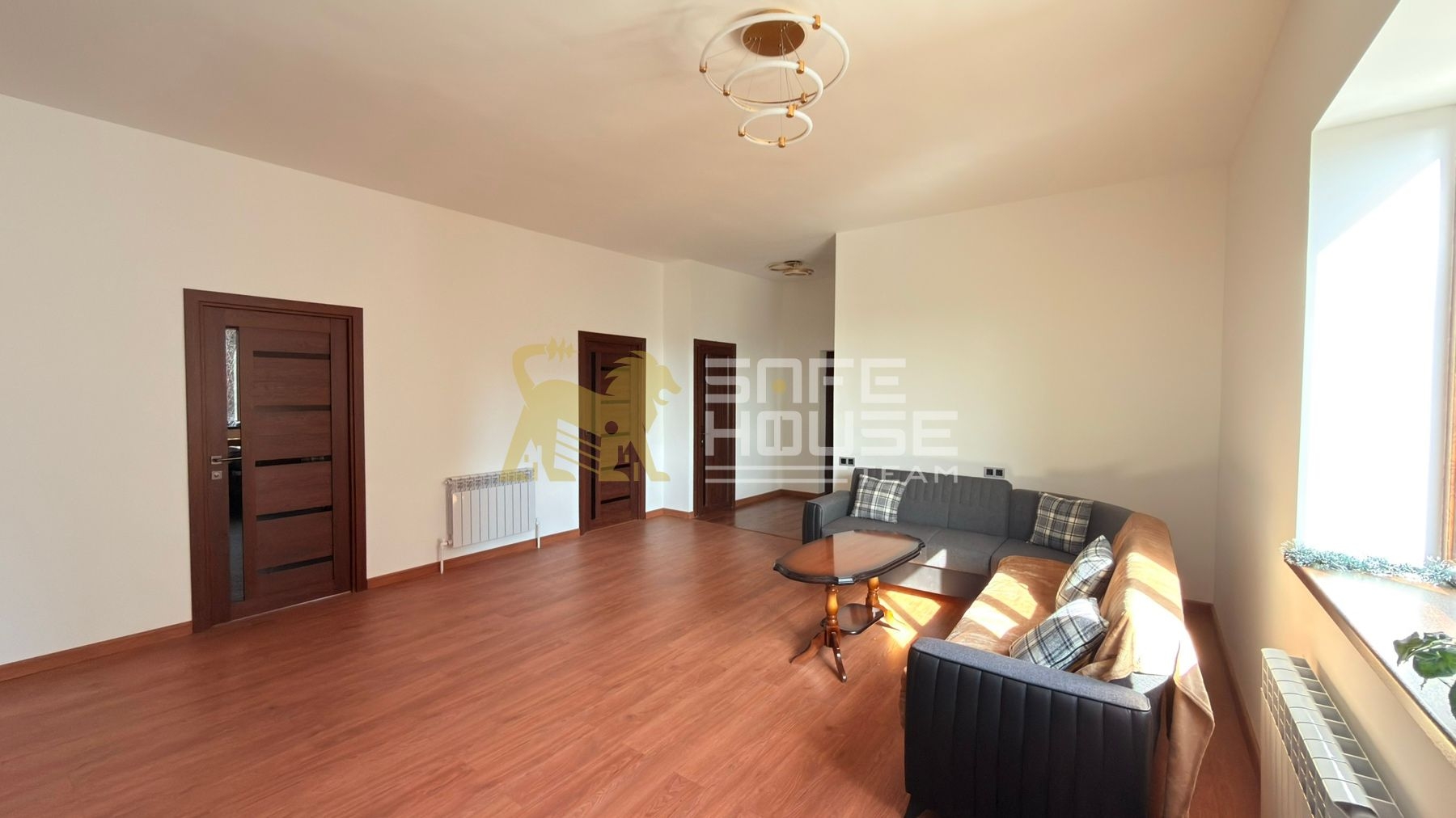 Վաճառքի առանձնատուն