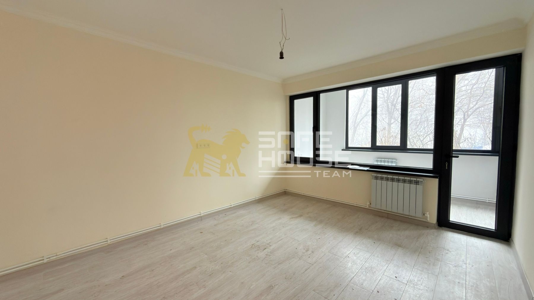 Վաճառքի 2 սենյականոց բնակարան 