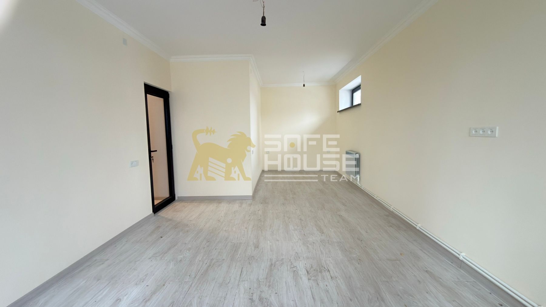 Վաճառքի 2 սենյականոց բնակարան 