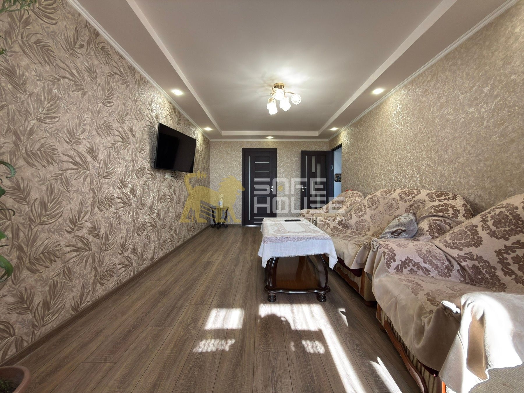 Վաճառքի 3 սենյականոց բնակարան 