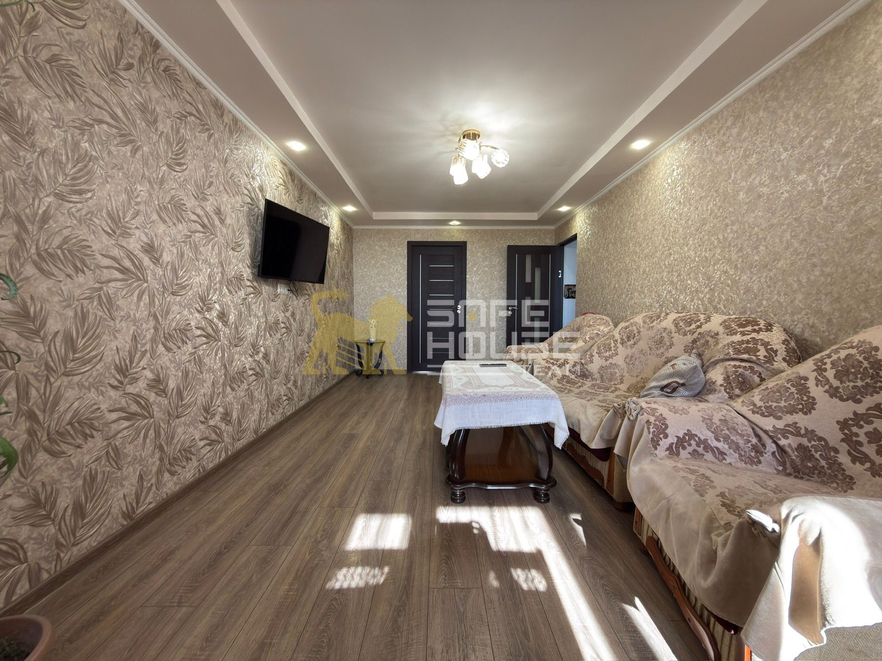 Վաճառքի 3 սենյականոց բնակարան 