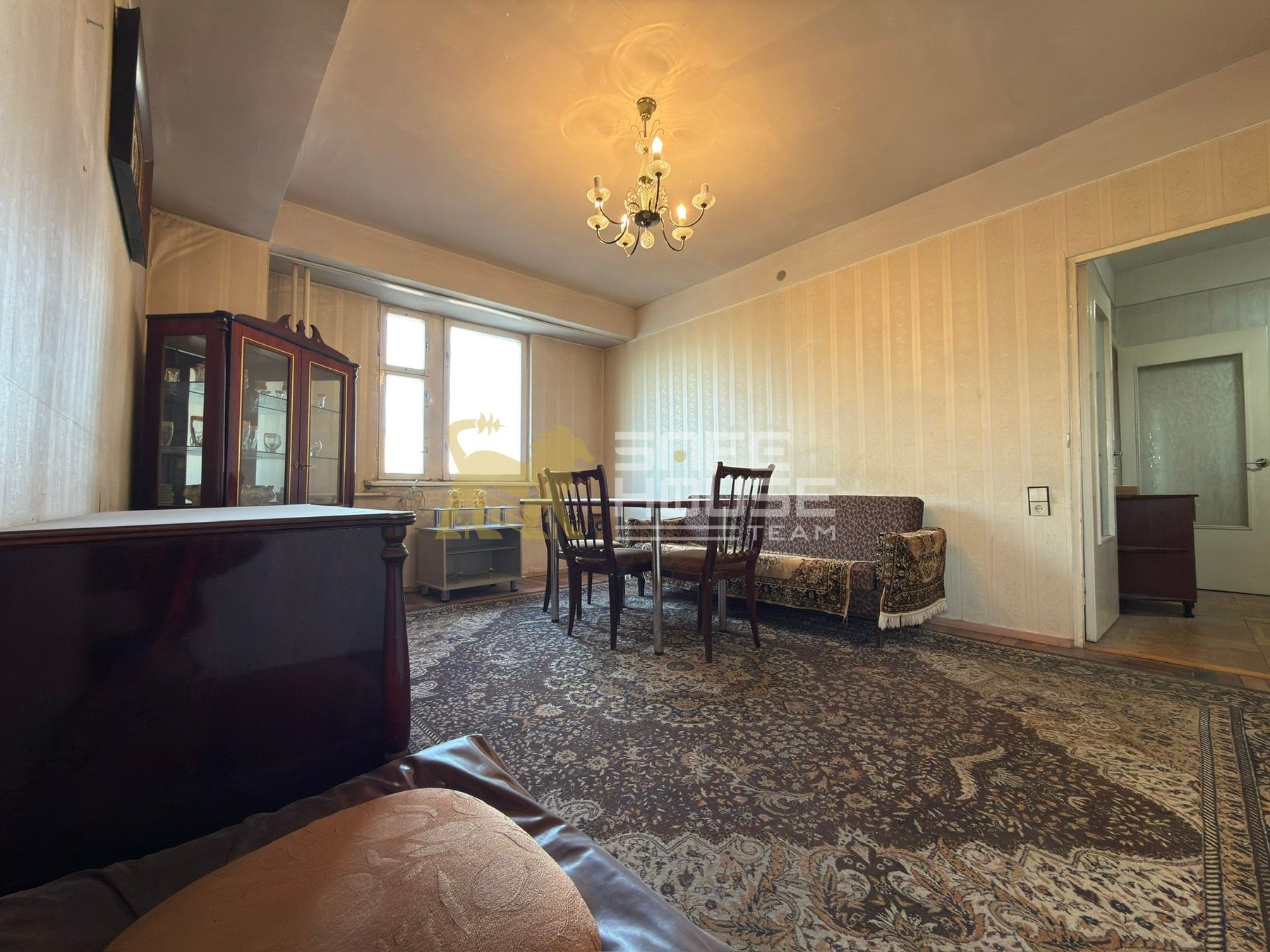 Վաճառքի 3 սենյականոց բնակարան