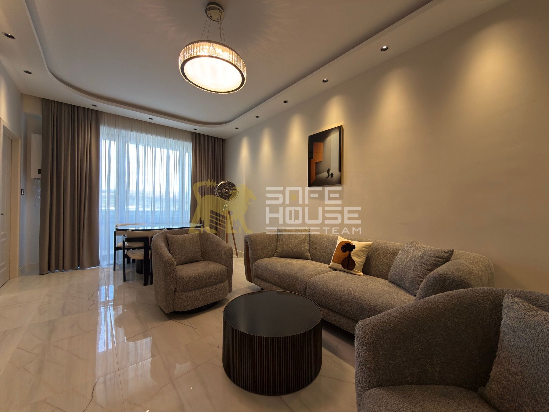 Վաճառքի 3 սենյականոց բնակարան 