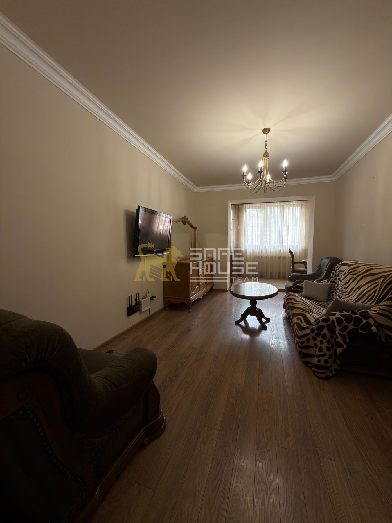 Վաճառքի 3 սենյականոց բնակարան 