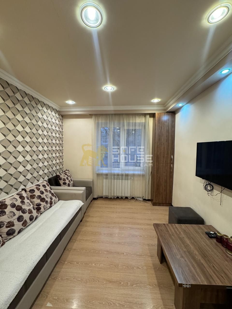 Վարձակալության 2 սենյականոց բնակարան