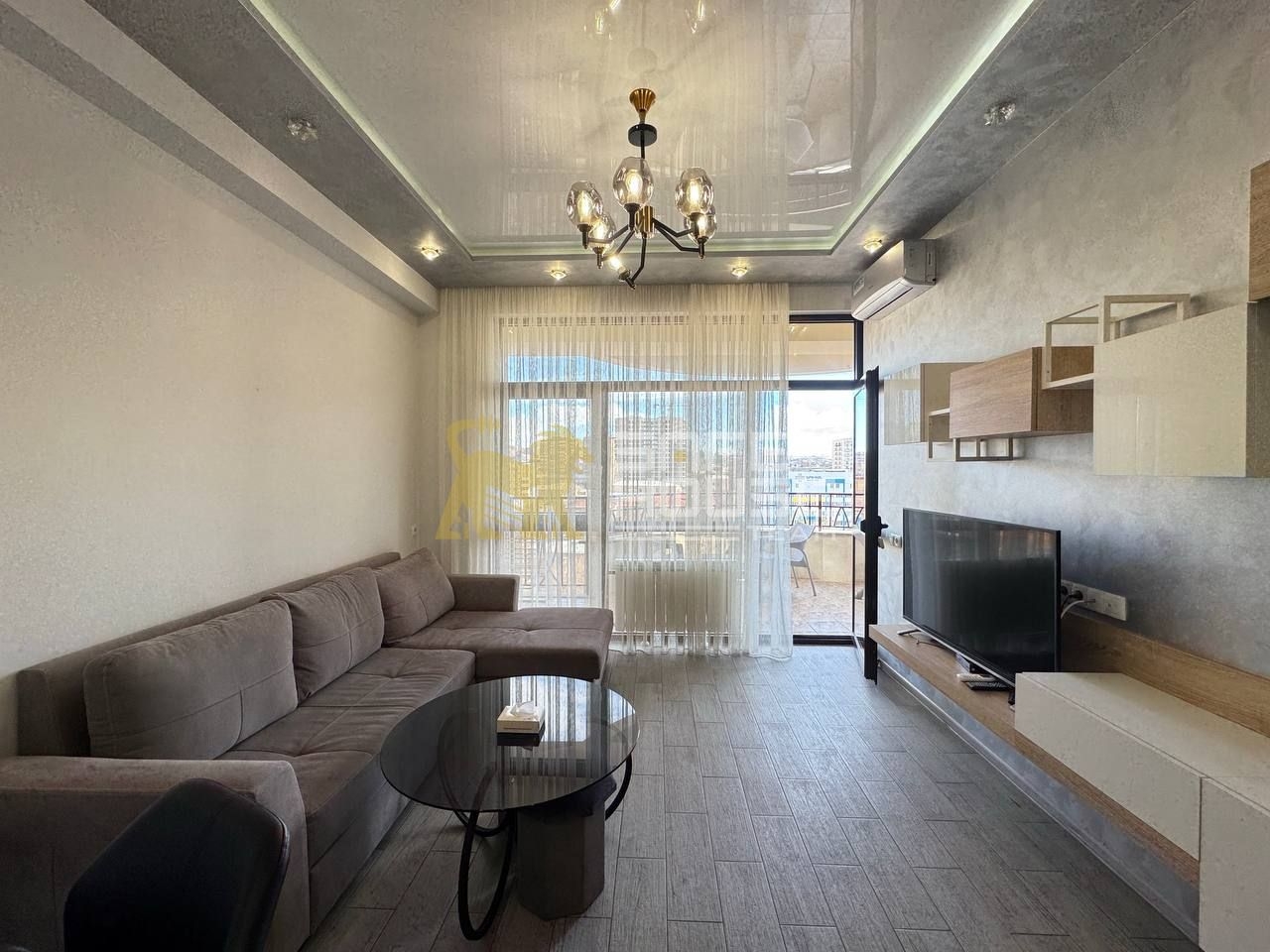 Վաճառքի 2 սենյականոց բնակարան 