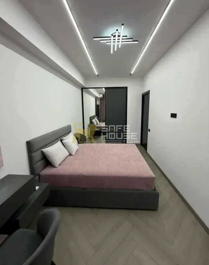 Վաճառքի 2 սենյականոց բնակարան 