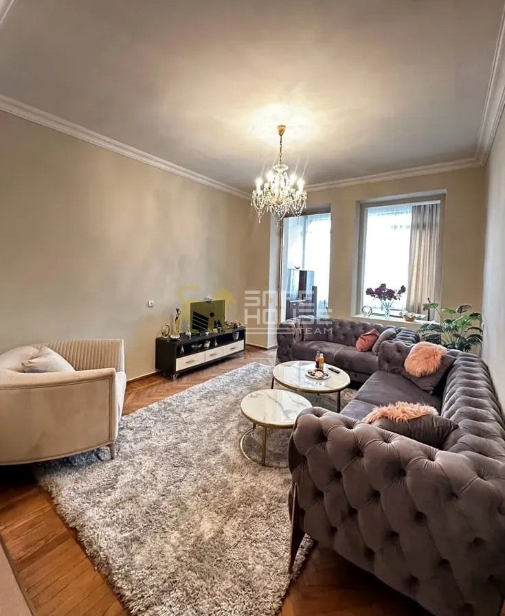 Վարձակալության 3 սենյականոց բնակարան