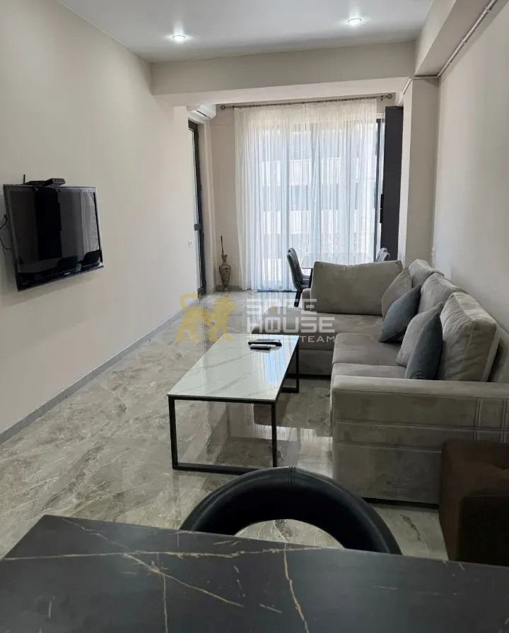 Վարձակալության 2 սենյականոց բնակարան