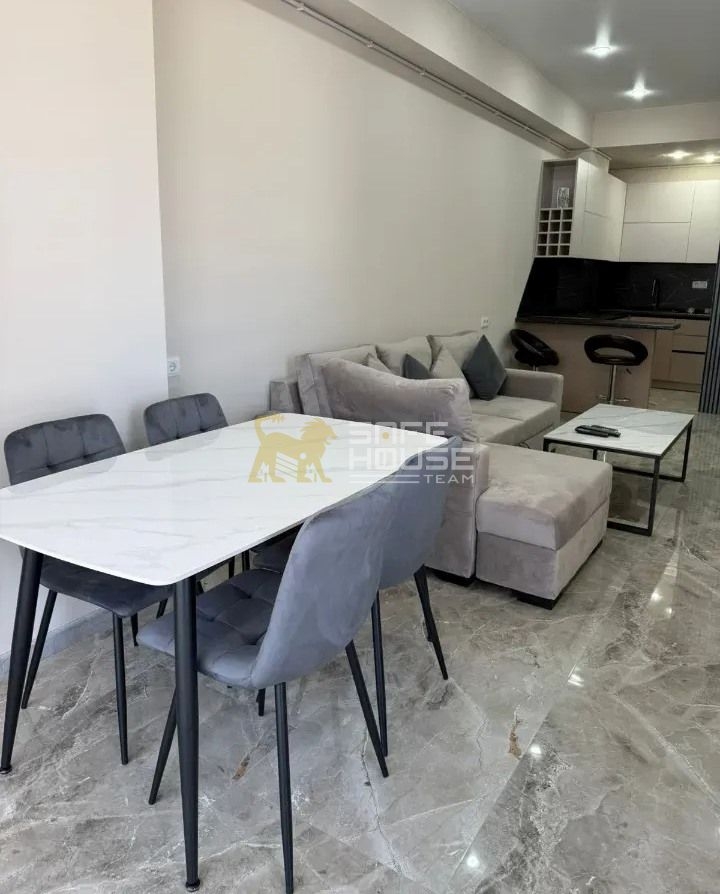 Վարձակալության 2 սենյականոց բնակարան