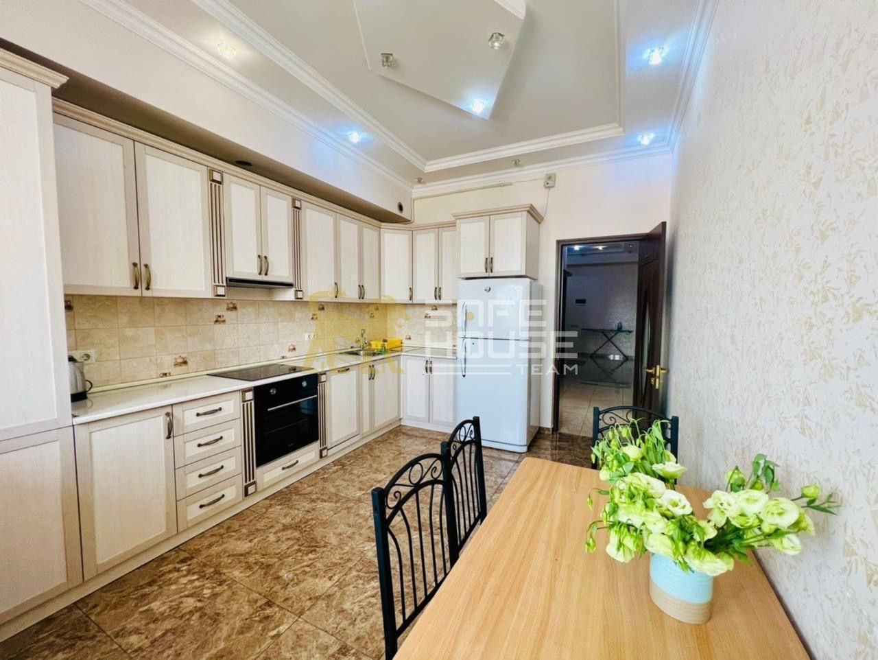 Վարձակալության 3 սենյականոց բնակարան