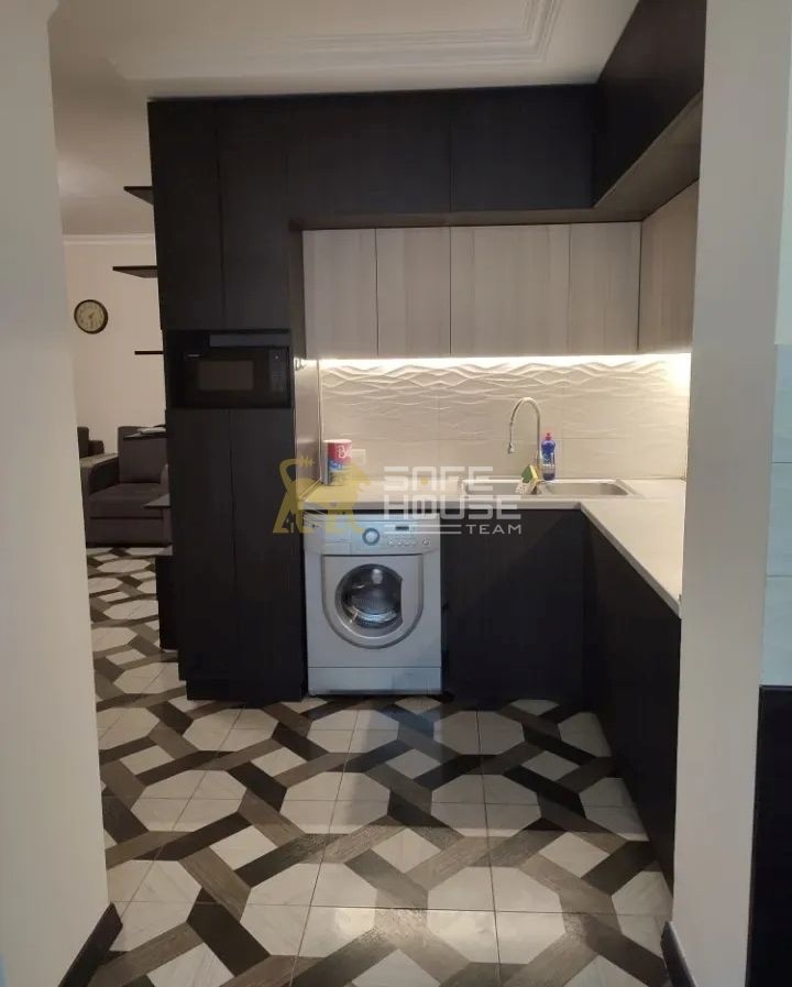 Վարձակալության 3 սենյականոց բնակարան