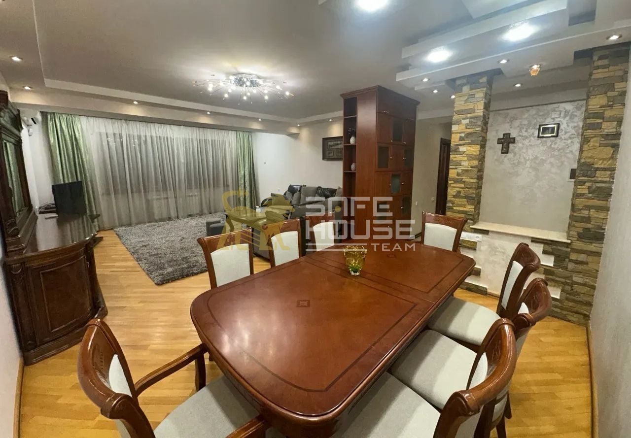 Վարձակալության 3 սենյականոց բնակարան