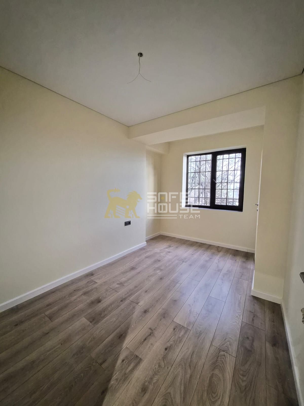 Վարձակալության 3 սենյականոց բնակարան