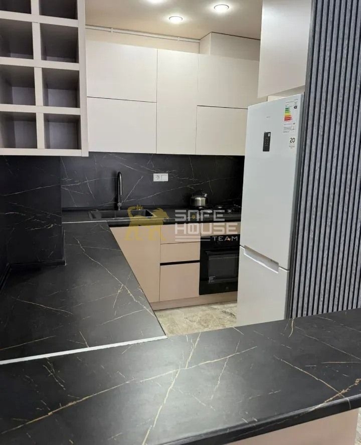 Վարձակալության 2 սենյականոց բնակարան