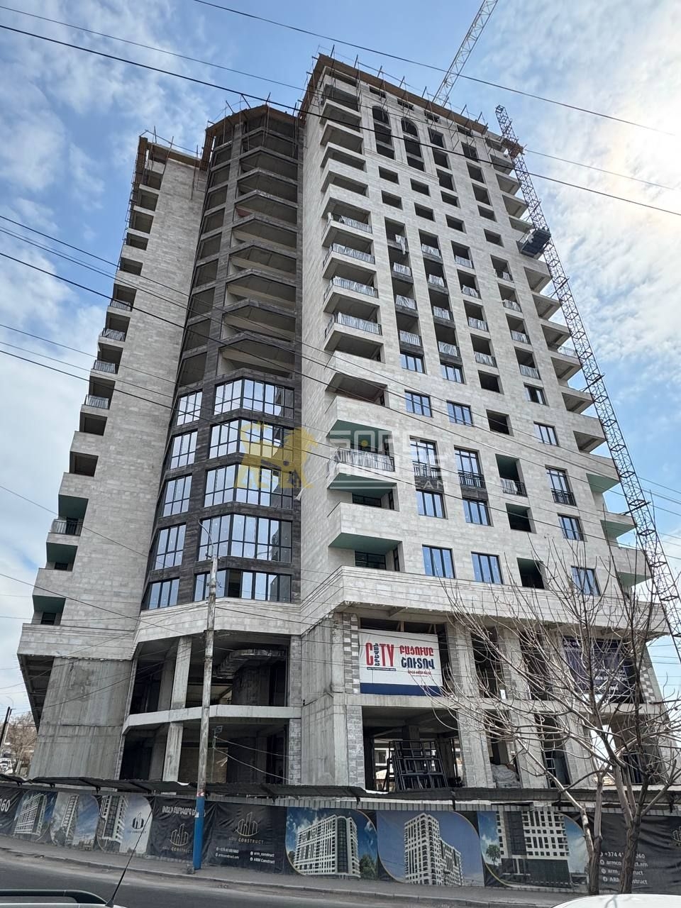 Վաճառքի 3 սենյականոց բնակարան 