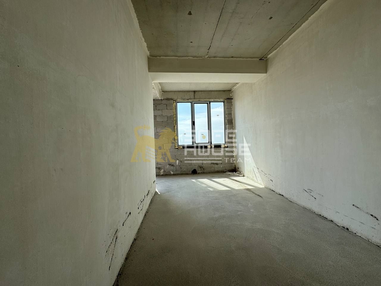Վաճառքի 3 սենյականոց բնակարան 