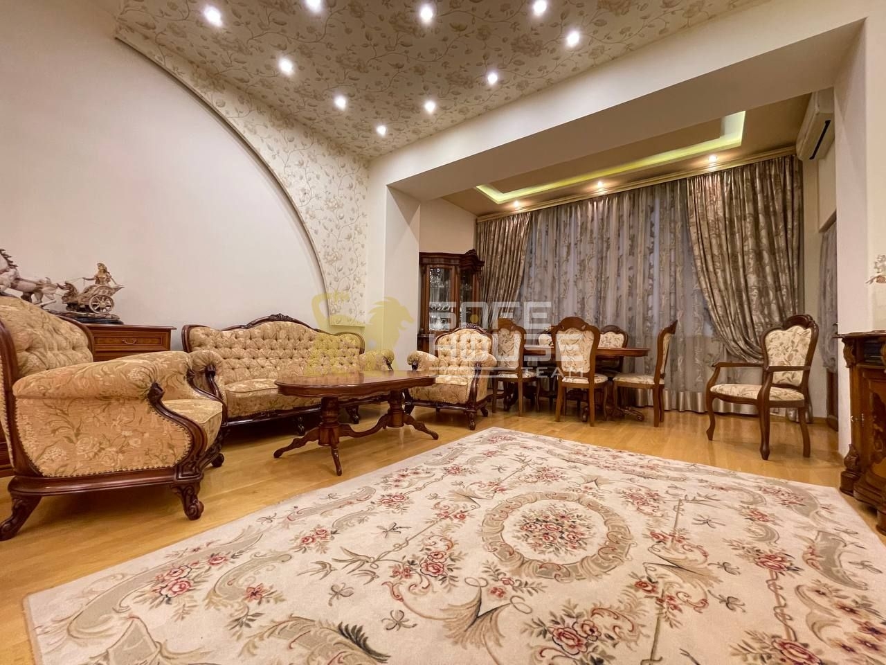 Դուպլեքս բնակարան 