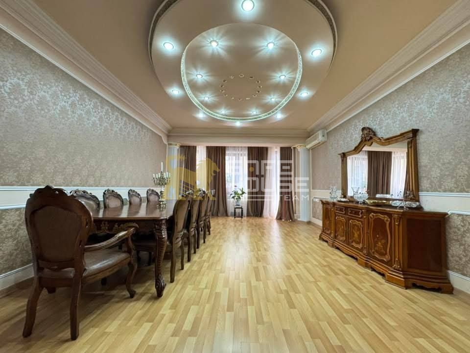 Վաճառքի բնակարան Կենտրոնում 