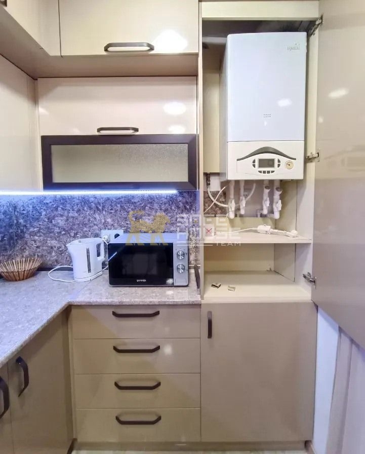 Վարձակալության 3 սենյականոց բնակարան