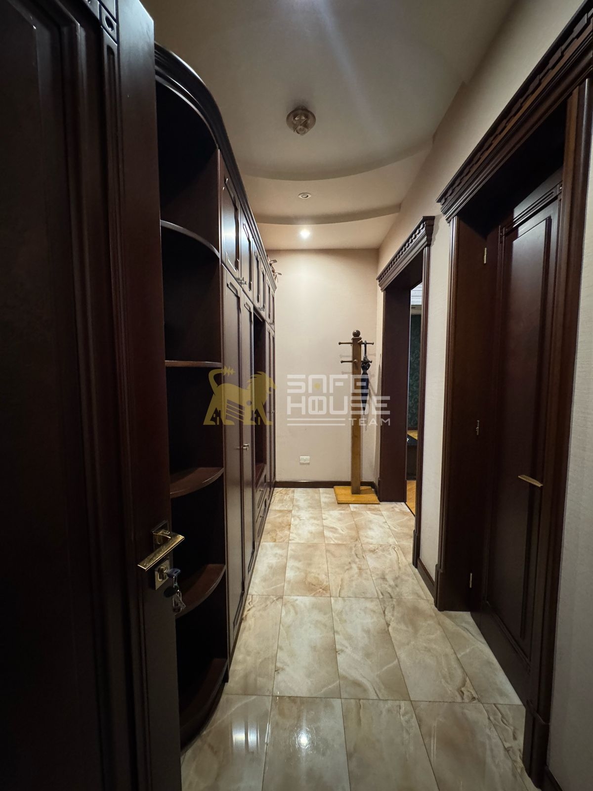 Վարձակալության 2 սենյականոց բնակարան