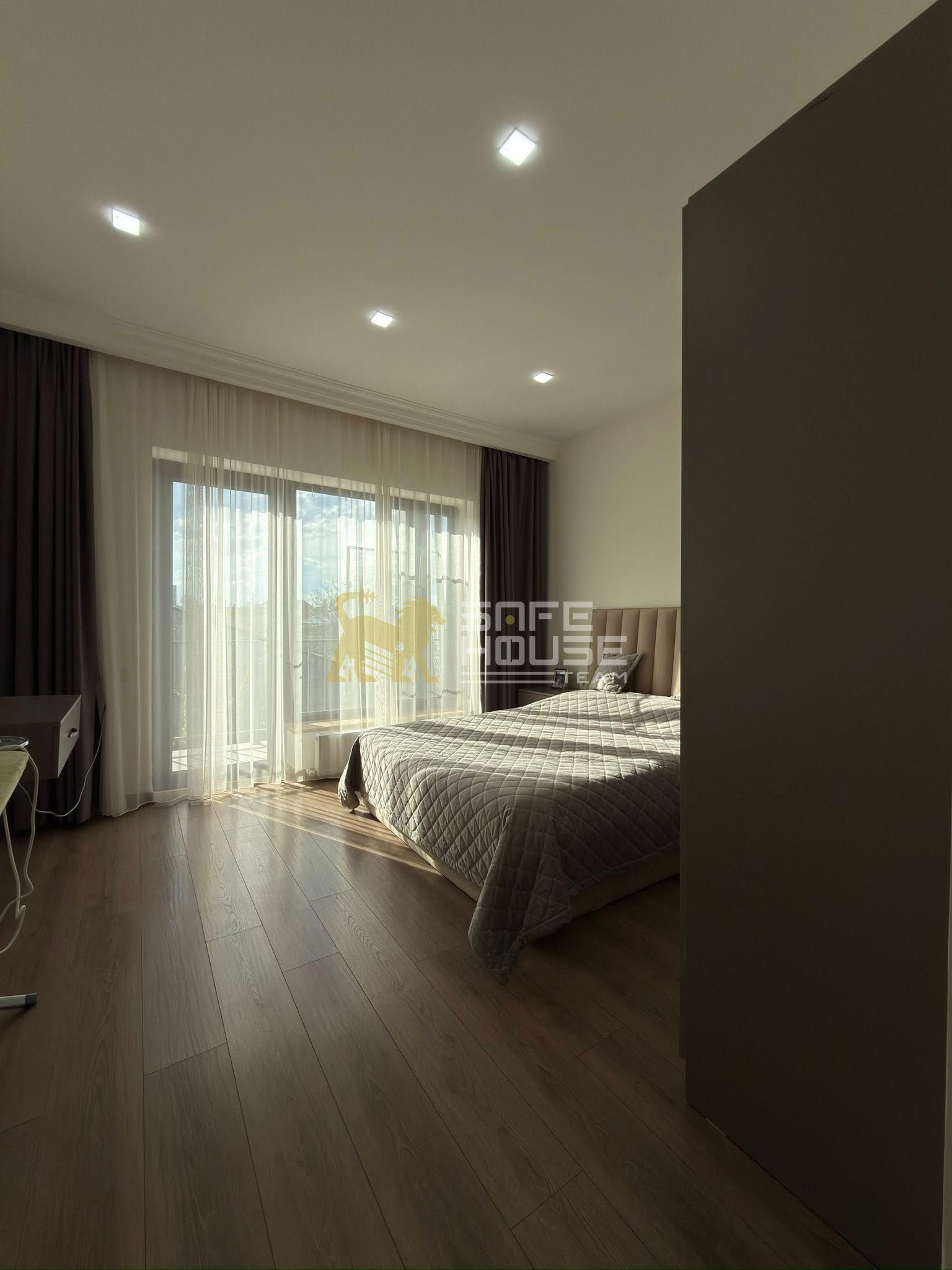 image preview