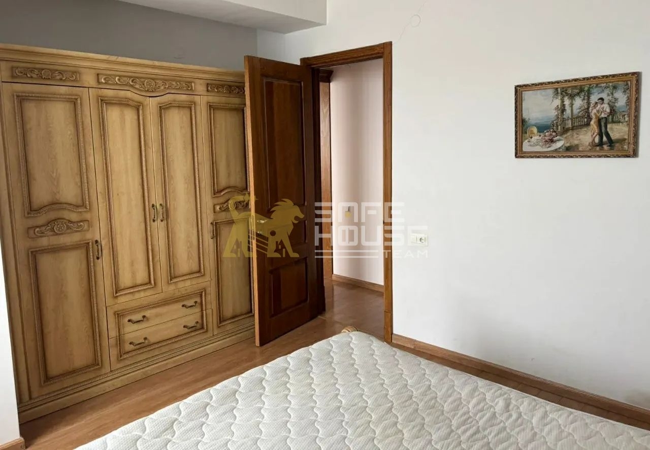 Վարձակալության 3 սենյականոց բնակարան