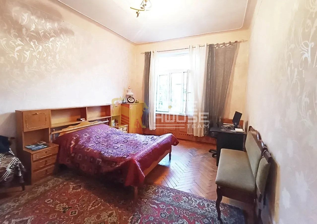 Վաճառքի 3 սենյականոց բնակարան