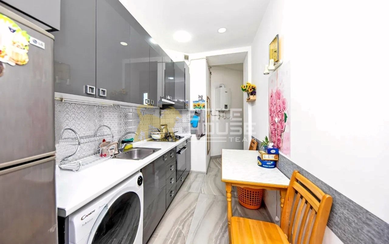 Վաճառքի 2 սենյականոց բնակարան