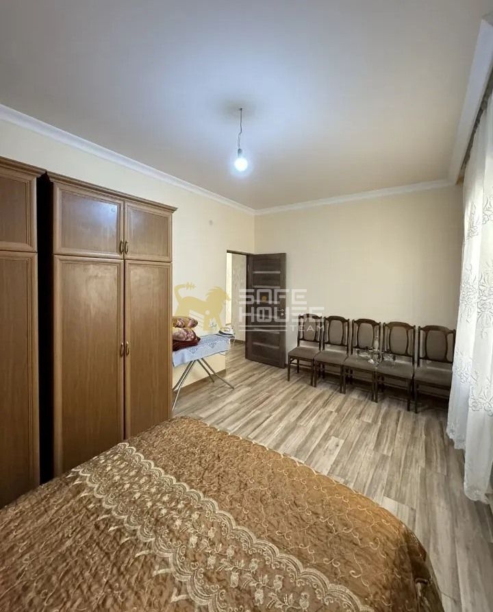 4 Սենյականոց քարե տուն,   Կապիտալ Վերանորոգված, Կահավորված, Արևկող։